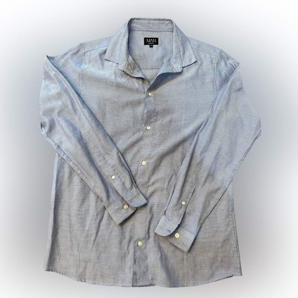 boohoo MAN blue button down size medium